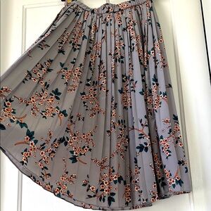 Banana Republic Floral Pleated Skirt